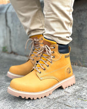 Cargar imagen en el visor de la galería, BRAHMA CLÁSICA: ESTILO Y SEGURIDAD EN CADA PASO