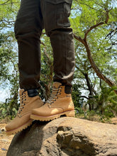 Cargar imagen en el visor de la galería, BRAHMA CLÁSICA: ESTILO Y SEGURIDAD EN CADA PASO