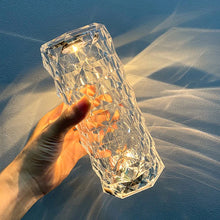 Cargar imagen en el visor de la galería, LÁMPARA DE MESA LED CRYSTAL ROSE